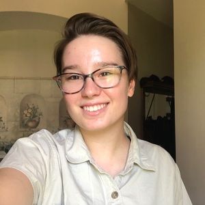 Meet your Posher, Maddie